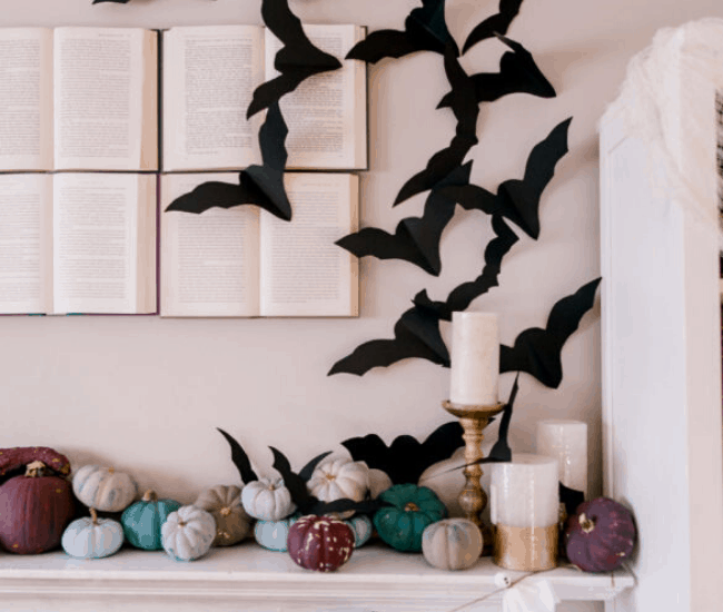 DIY indoor Halloween decorations 
