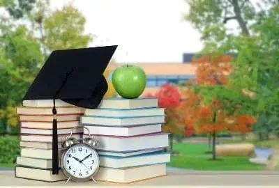 15 College Dorm Room Gifts College Students Would Love To Have