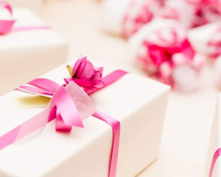 special wedding gift ideas