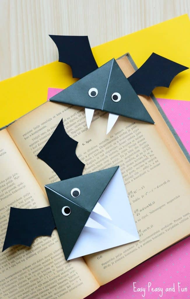 DIY Bat Corner Bookmarks  