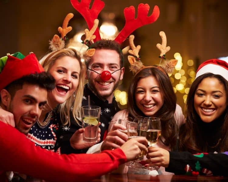 How to plan a Christmas party