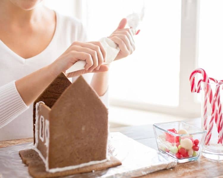 simple gingerbread house template