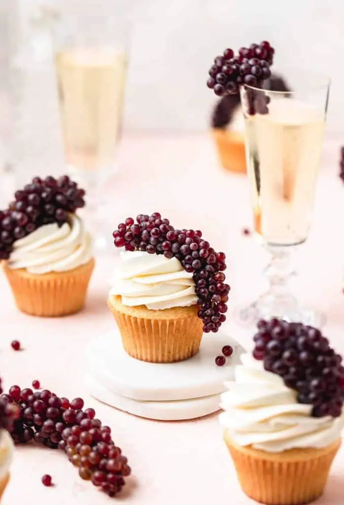 champagne grape cupcakes